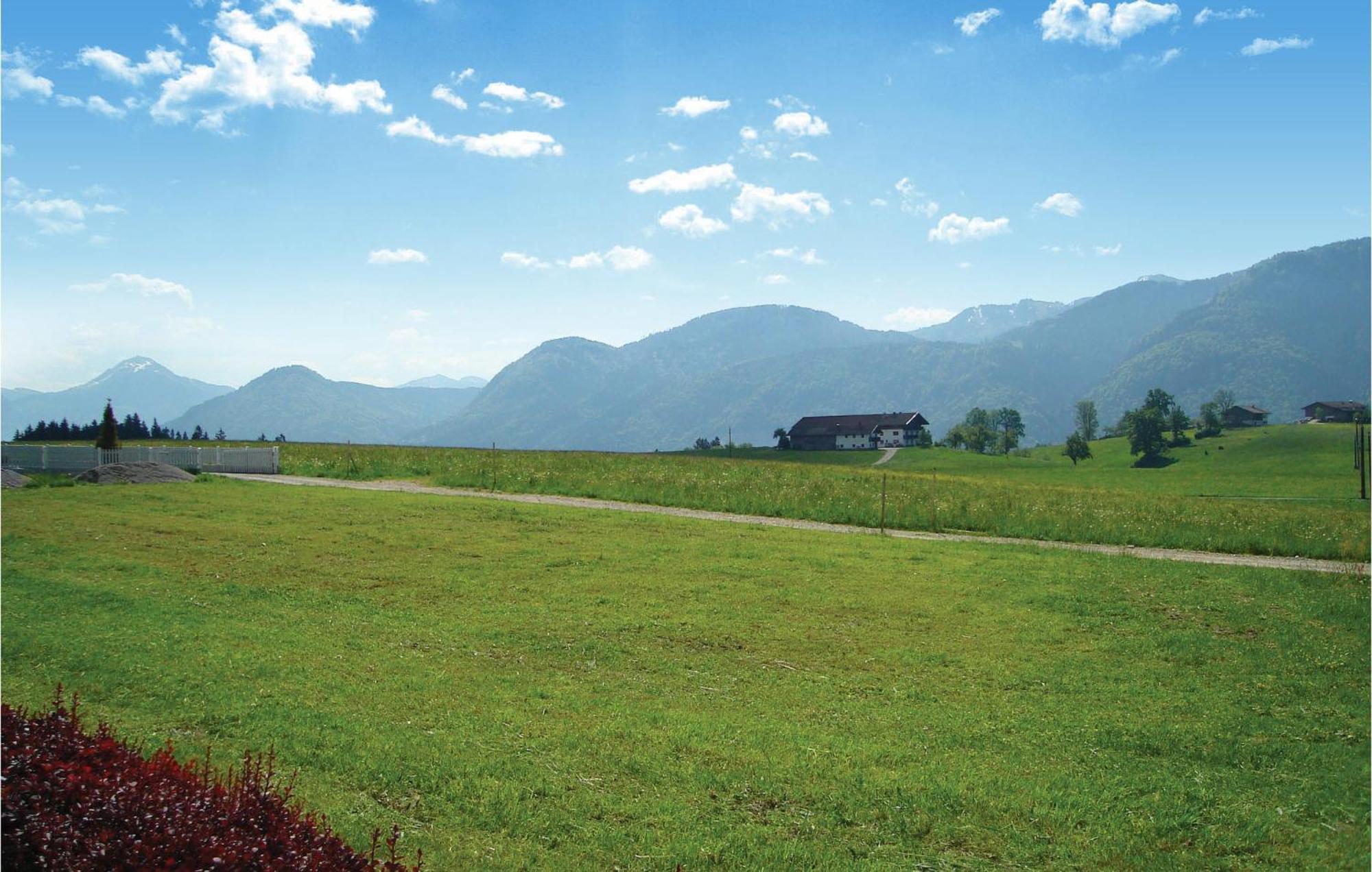 Ruhiges Ferienhaus Breitenbach Breitenbach am Inn Luaran gambar